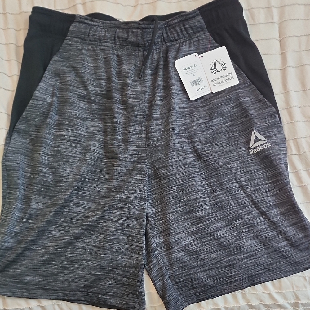 Reebok Athletic Shorts Gray Black Lightweight Design